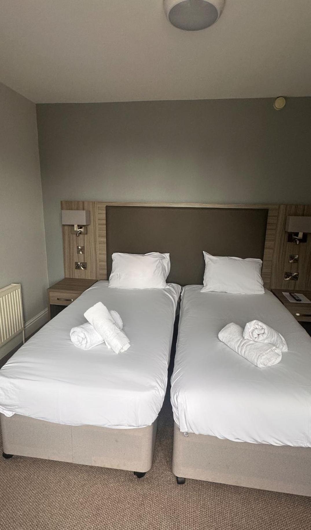 St Andrews Town Hotel Droitwich Eksteriør bilde