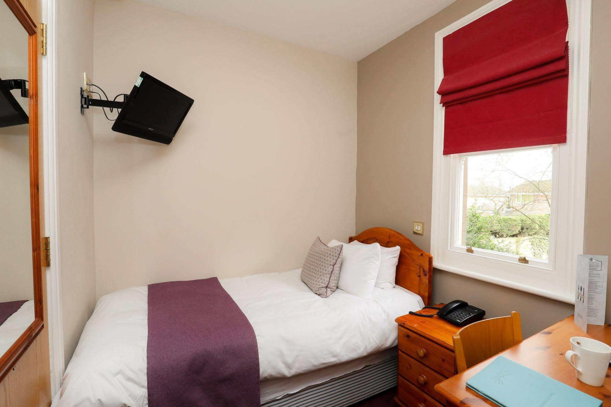 St Andrews Town Hotel Droitwich Eksteriør bilde